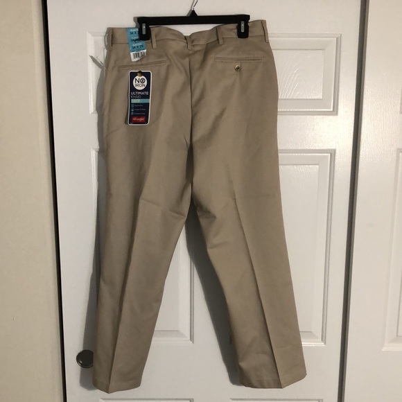 Wrangler No Iron Ultimate Khaki - Picture 4 of 9